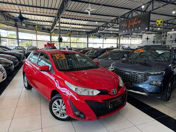 TOYOTA YARIS 1.3 16V FLEX XL PLUS TECH MULTIDRIVE TOYOTA YARIS 1.3 16V FLEX XL PLUS TECH MULTIDRIVE